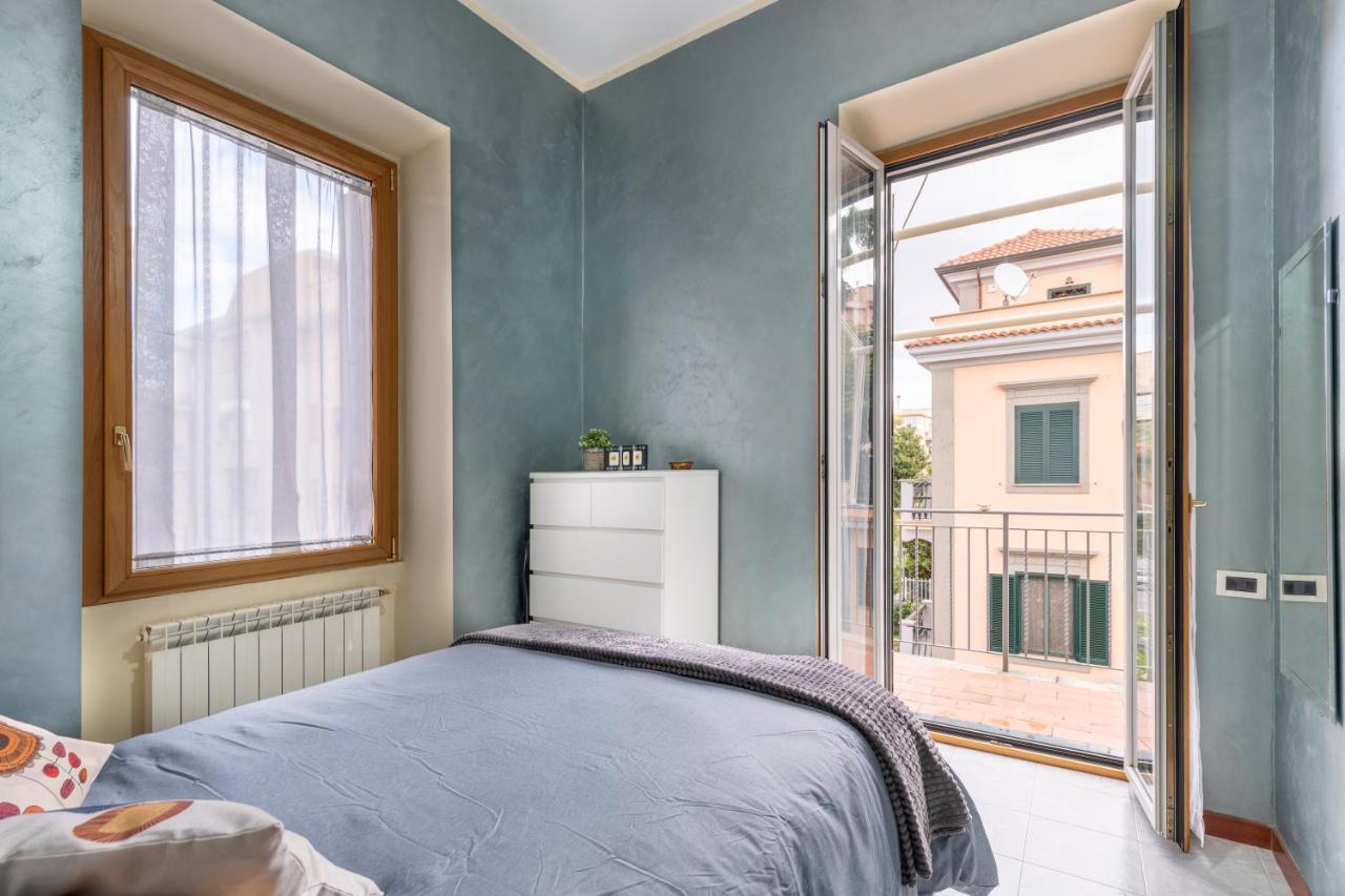 Hostly - Domus Happya - Dream In The Appia Antica Park Apartment Rome Bagian luar foto