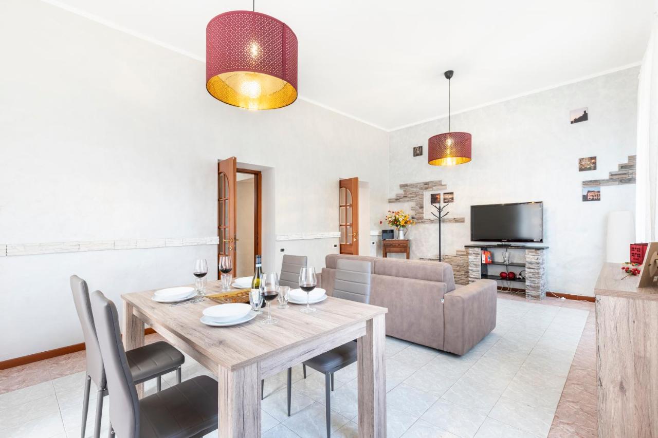 Hostly - Domus Happya - Dream In The Appia Antica Park Apartment Rome Bagian luar foto