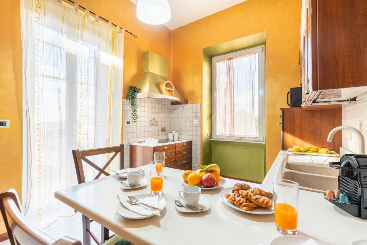 Hostly - Domus Happya - Dream In The Appia Antica Park Apartment Rome Bagian luar foto