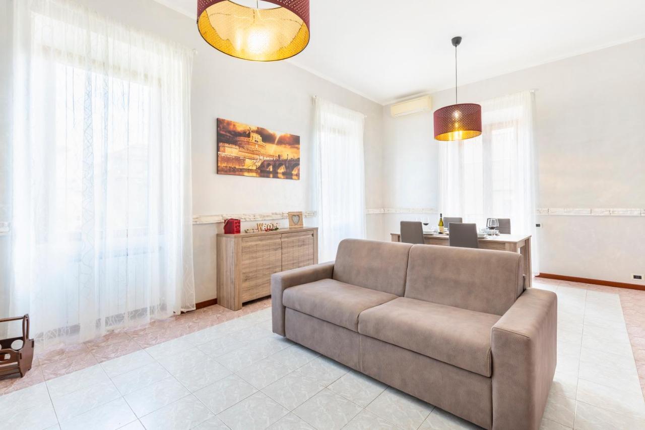 Hostly - Domus Happya - Dream In The Appia Antica Park Apartment Rome Bagian luar foto